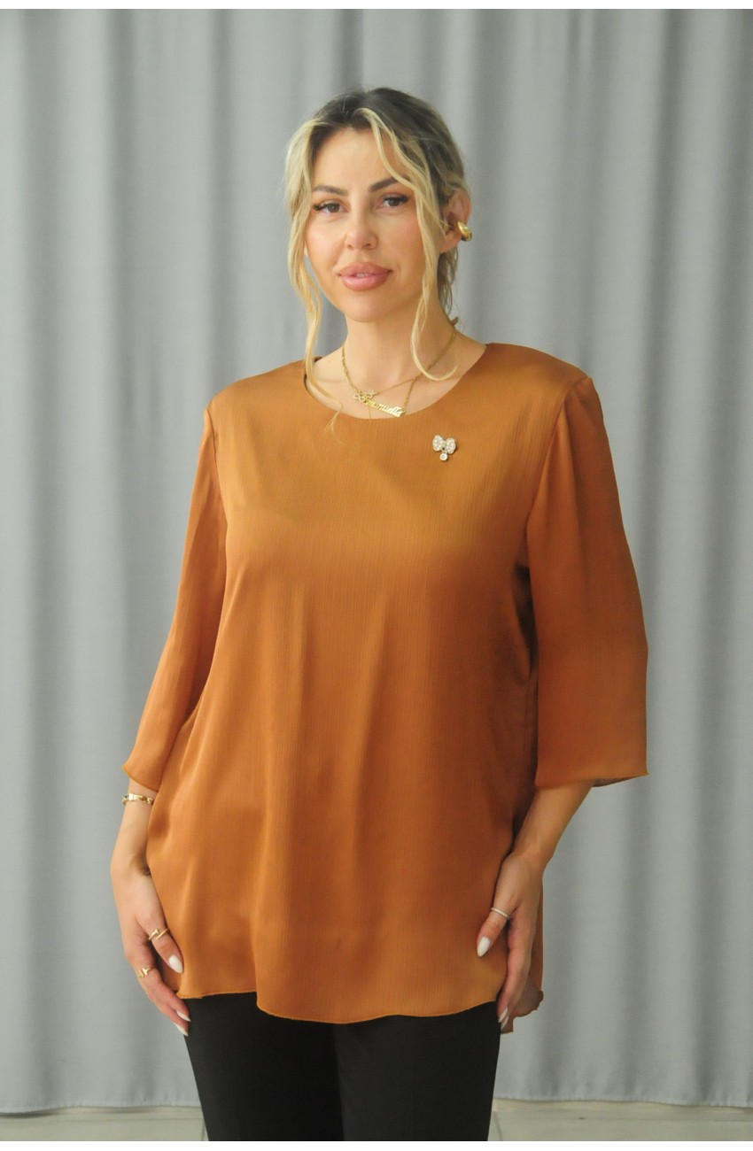 ДАМСКА БЛУЗА С МАЛКА БРОШКА