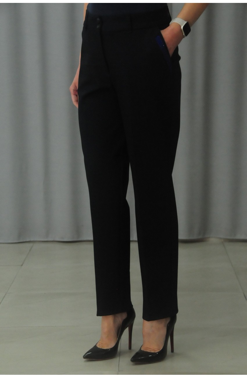 ДАМСКИ ПАНТАЛОН С КАМЪЧЕТА ОТ ТРИКО